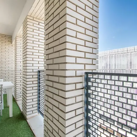 Cosy T2 De 50 M² Centre-ville Avec Garage & Balcon Apartment Nantes